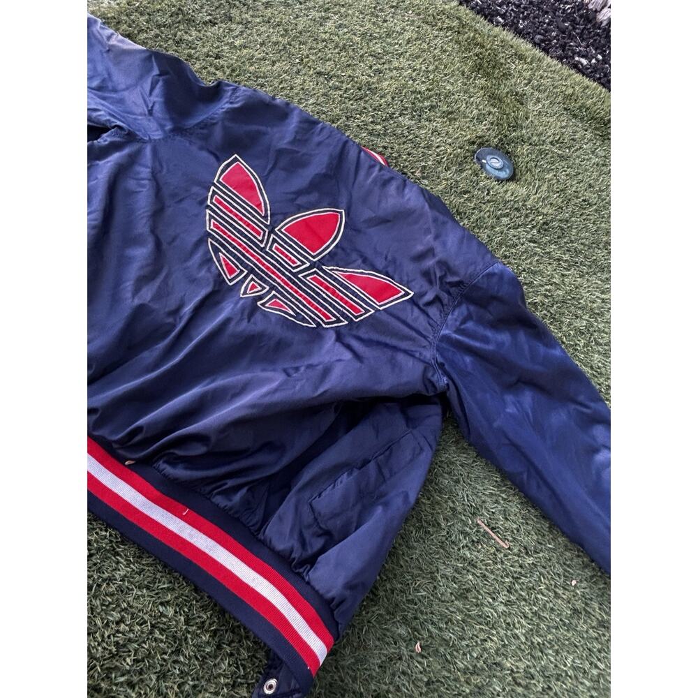 BEAUTIFUL ADIDAS VINTAGE JACKET